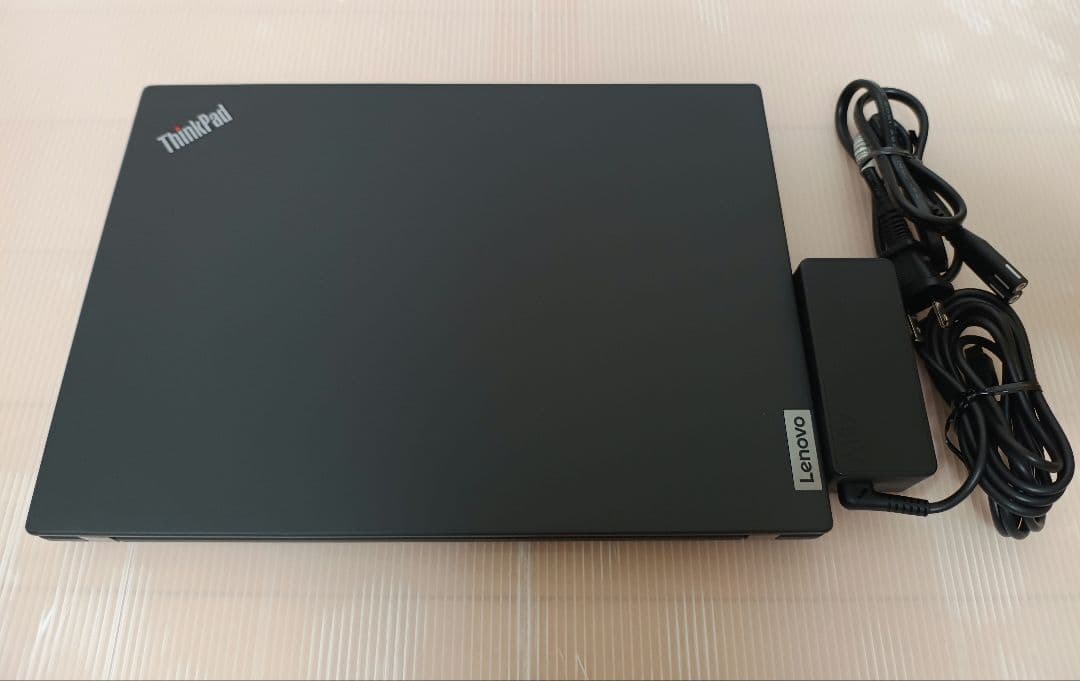 レノボ Thinkpad X13 gen2