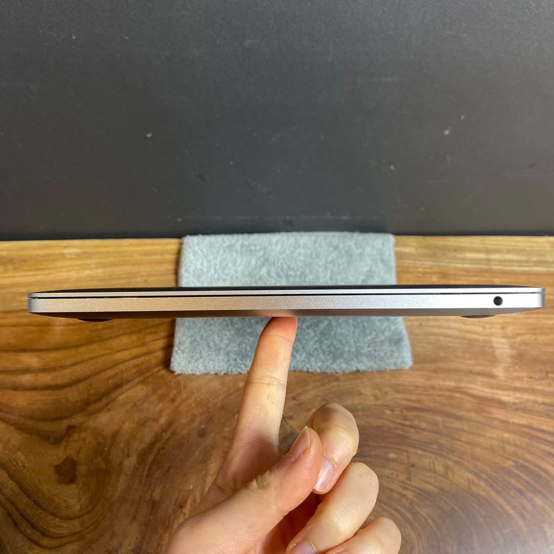 nnnn ！MacBook Pro 13inch 2017/381