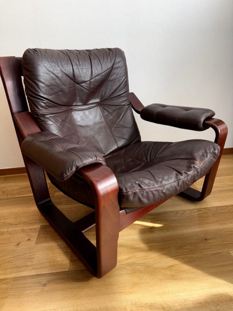 1人掛けソファ 1970s MID CENTURY LEATHER WOOD ARM CHAIR