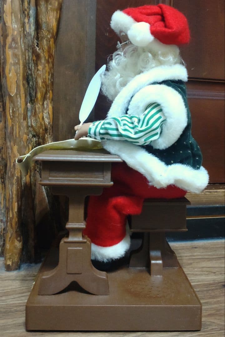 海外製　サンタクロース　人形