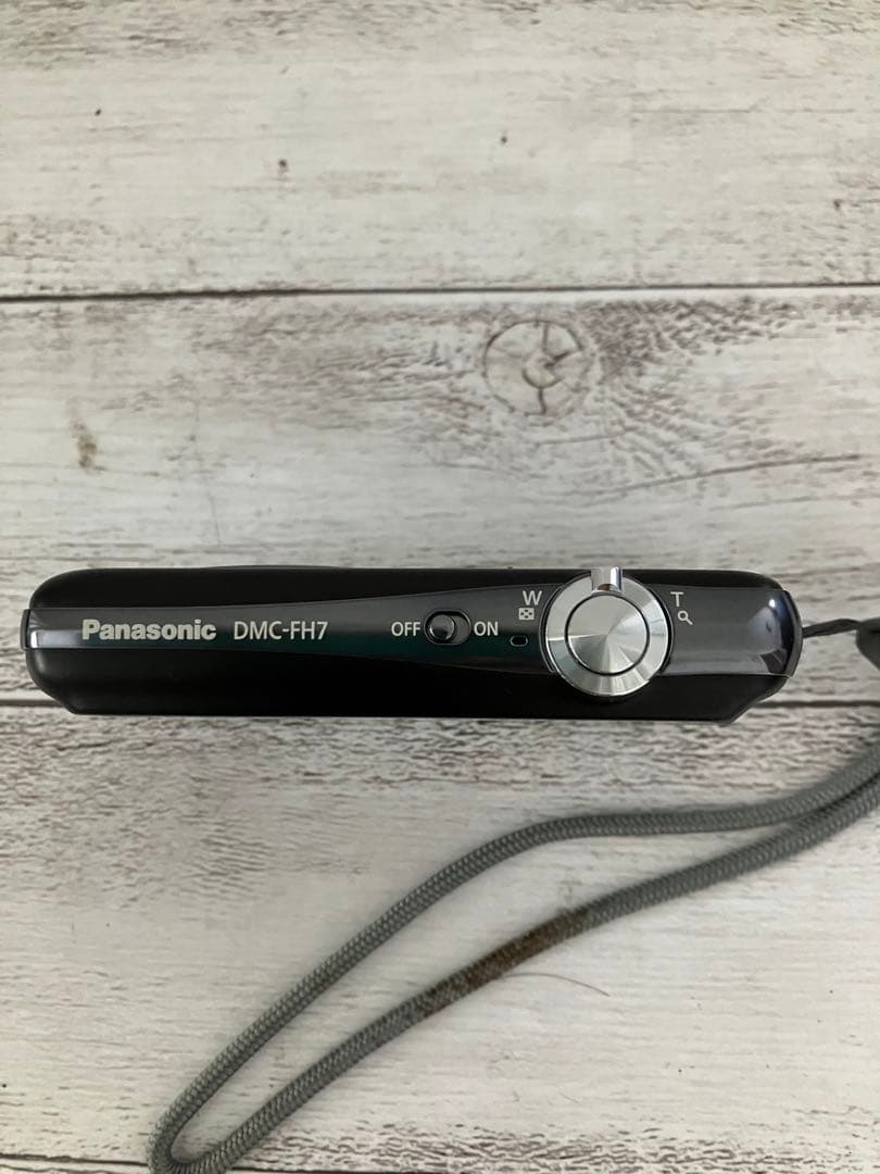 Panasonic DMC-FH7 LUMIXコンパクトデジタルカメラ