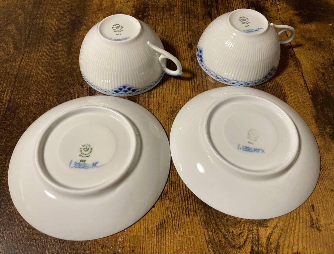   カップ ＆ソーサー ＆ イヤープレート