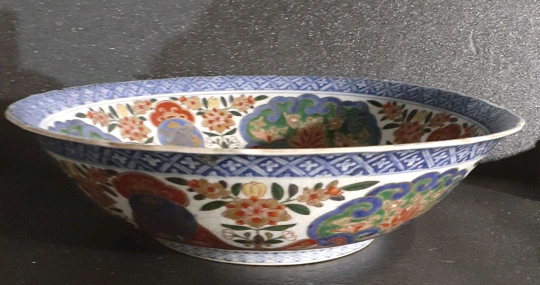 江戸時代中期頃　献上古伊万里　金襴色絵　花弁　花尽し文様　最上手　27.9cm鉢