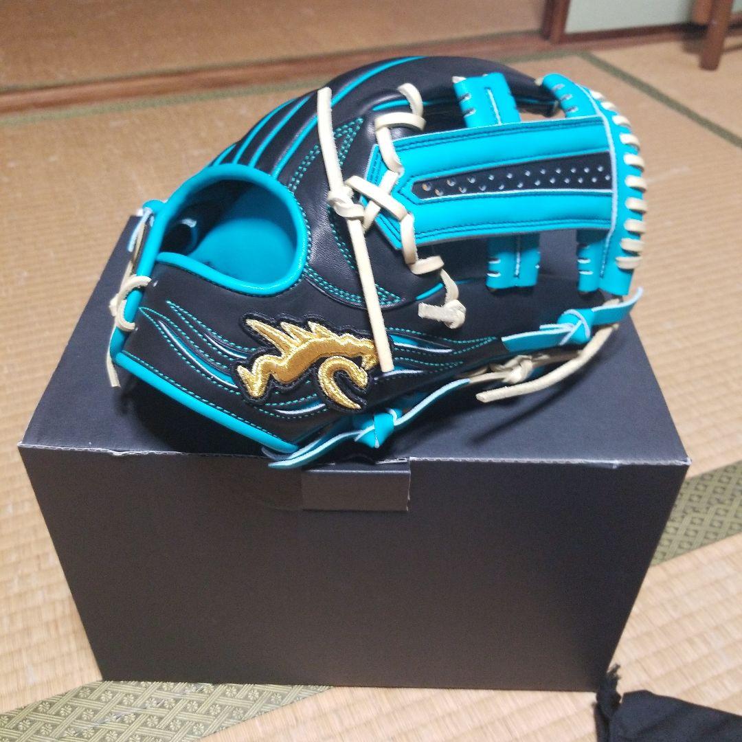 RYU 軟式内野手用グラブ　限定品・新品未使用