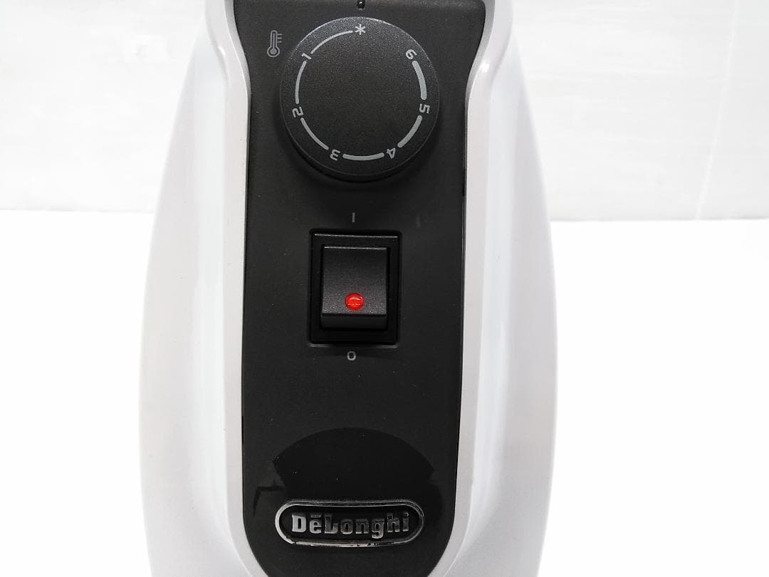 DeLonghi デロンギ ミニオイルヒーター NJM0505 フィン5枚★