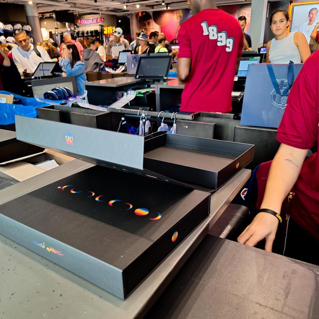 【販売1/24まで】FCバルセロナ X Coldplay 数量限定ユニフォーム