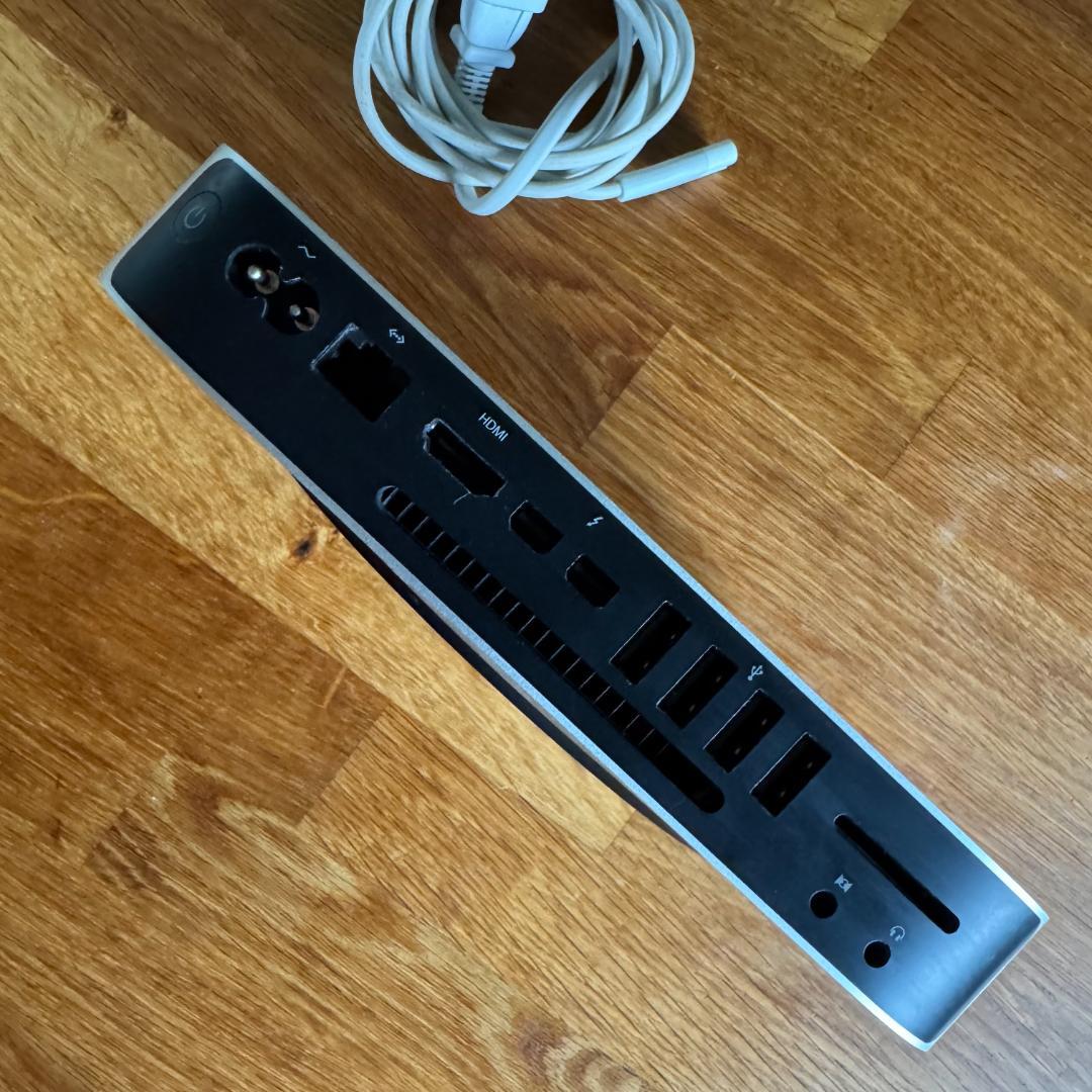 Macデスクトップ Apple Mac Mini Late 2014 i5/8GB/1TB