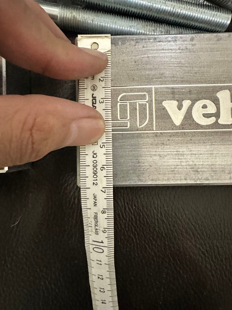 ハイエース200系　ユーアイビークル　70㎜ダウンブロックキット　オマケ付き