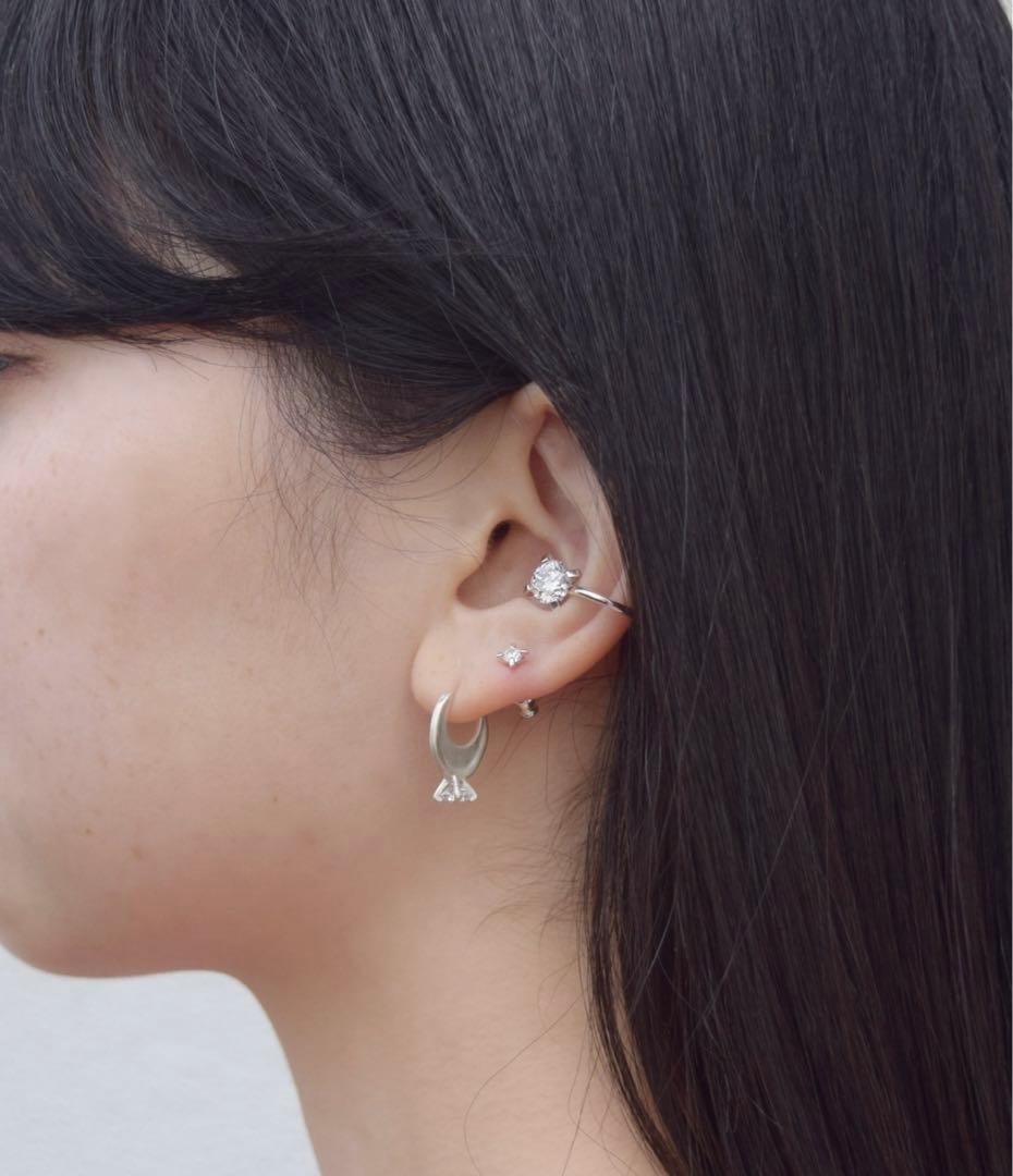 e.m. SILVER925 ジルコニアフープピアス 〈マット〉