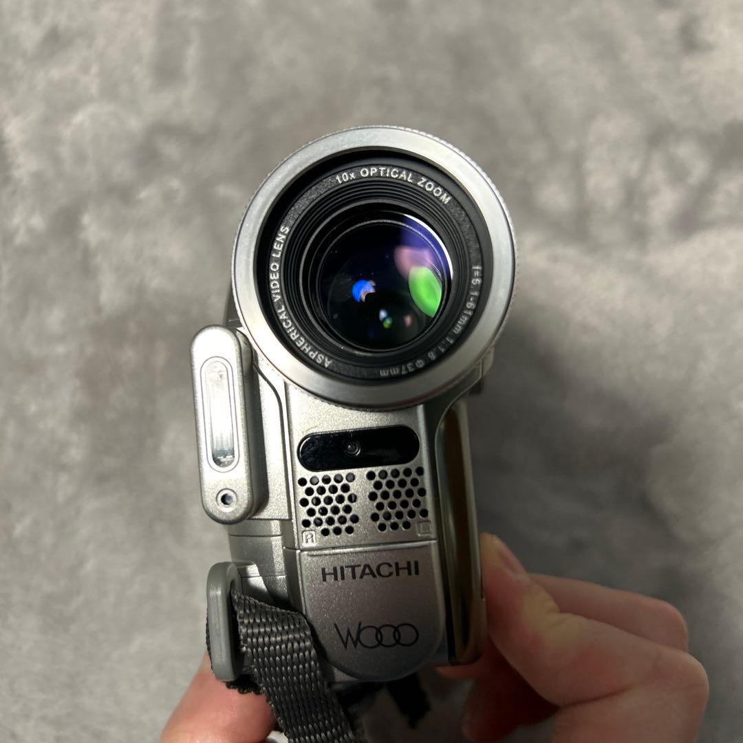 HITACHI WOOO HYBRID CAM 13メガピクセル　レトロ