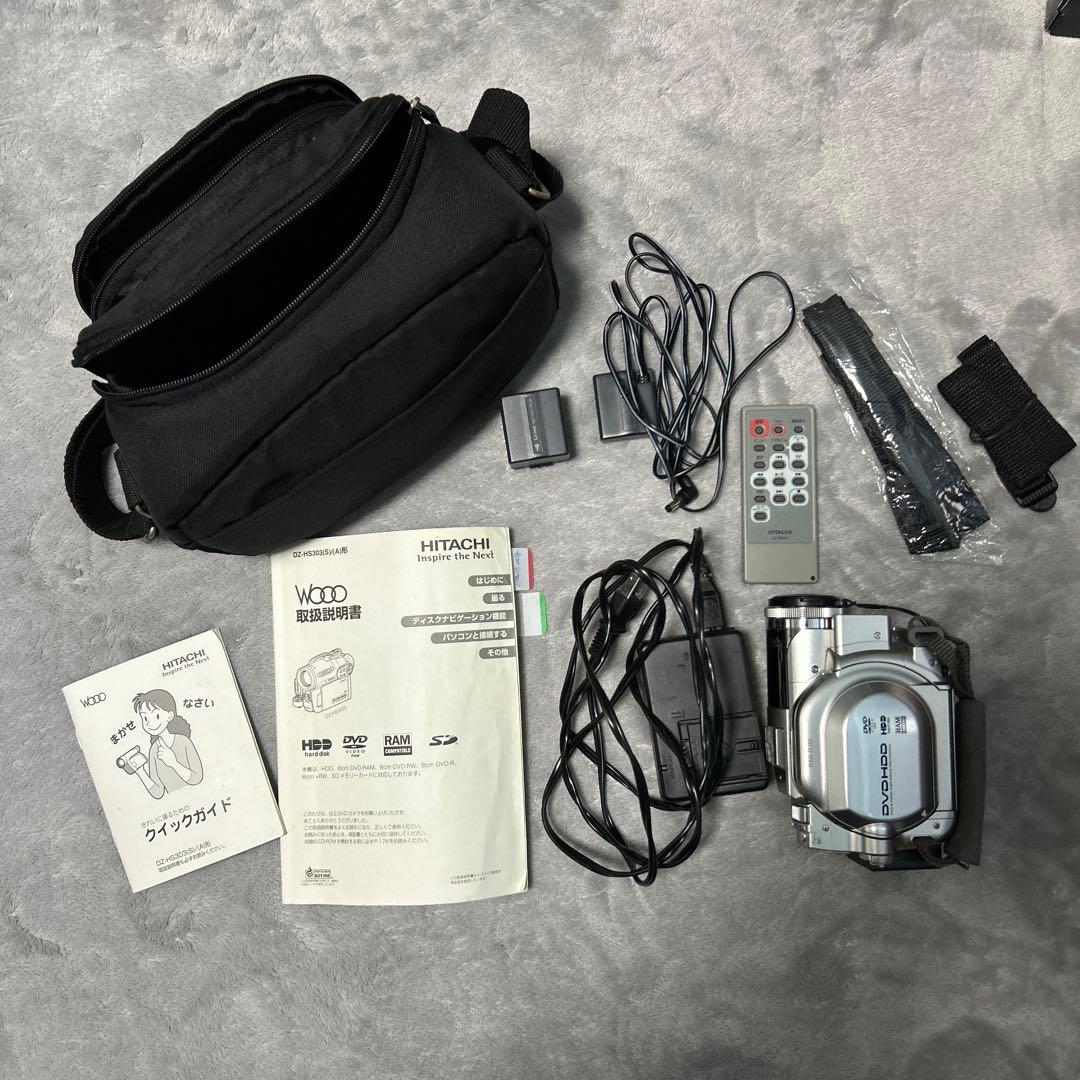 HITACHI WOOO HYBRID CAM 13メガピクセル　レトロ