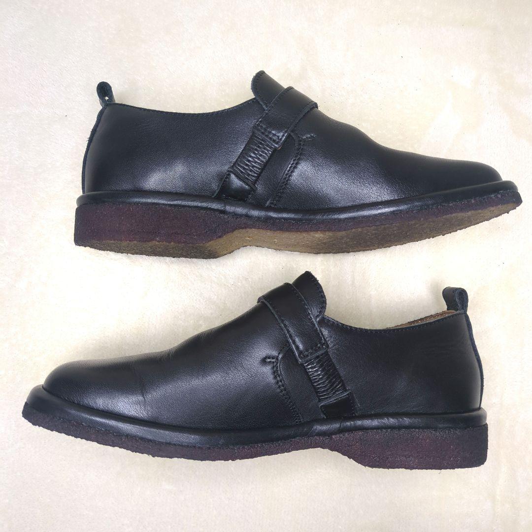 SAYA【美品】23.5 ベルトデザイン スリッポンシューズ レザー　黒