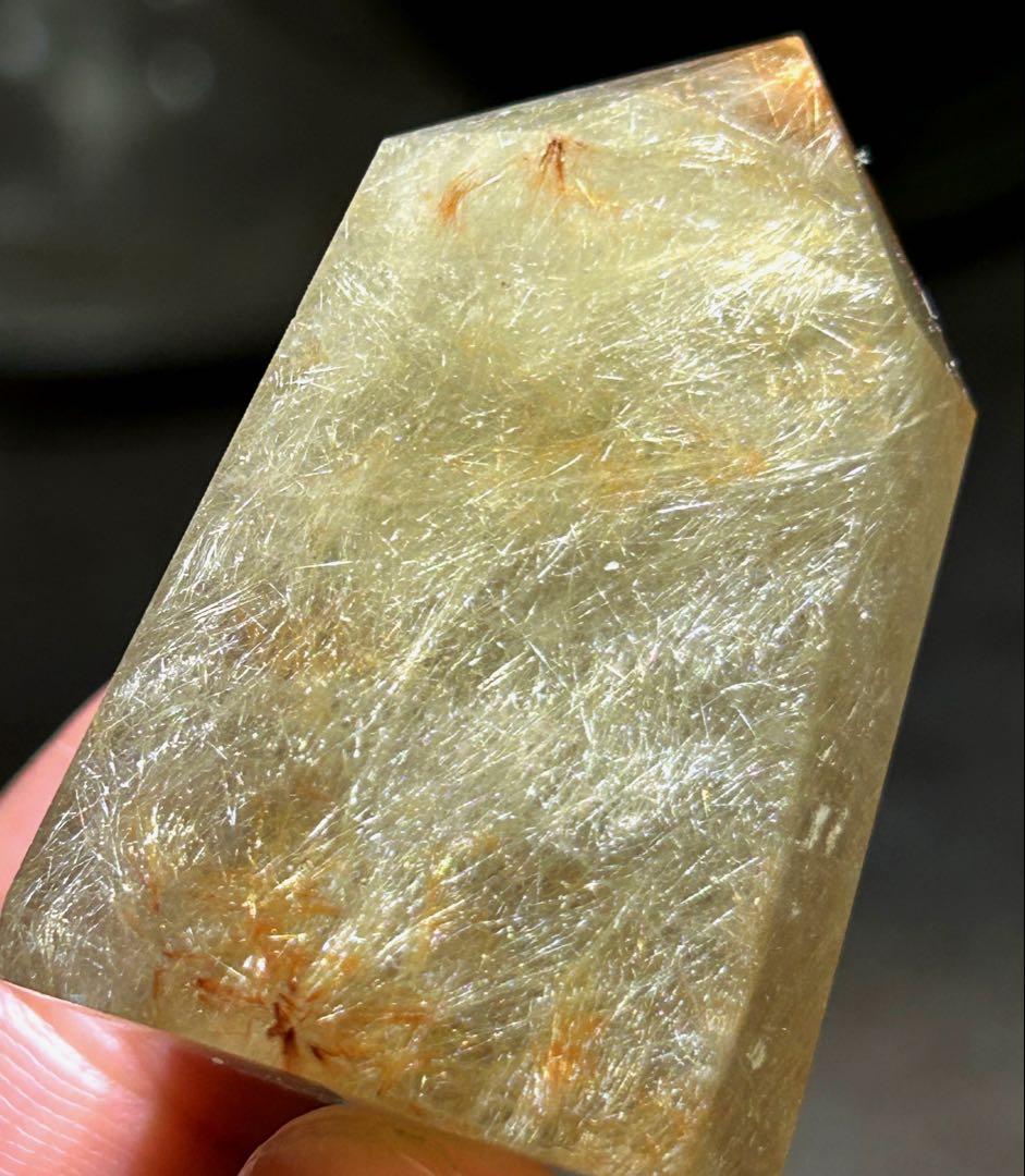★高級品！福財龍王秘宝⑤！エンジェルヘアゴールド　ルチル 六角柱　原石