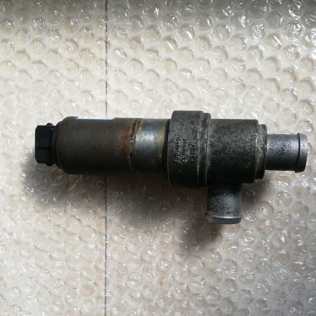 VW アイドルコントロールバルブ　純正　ゴルフ2　ゴルフ3　ヴァナゴン　T4