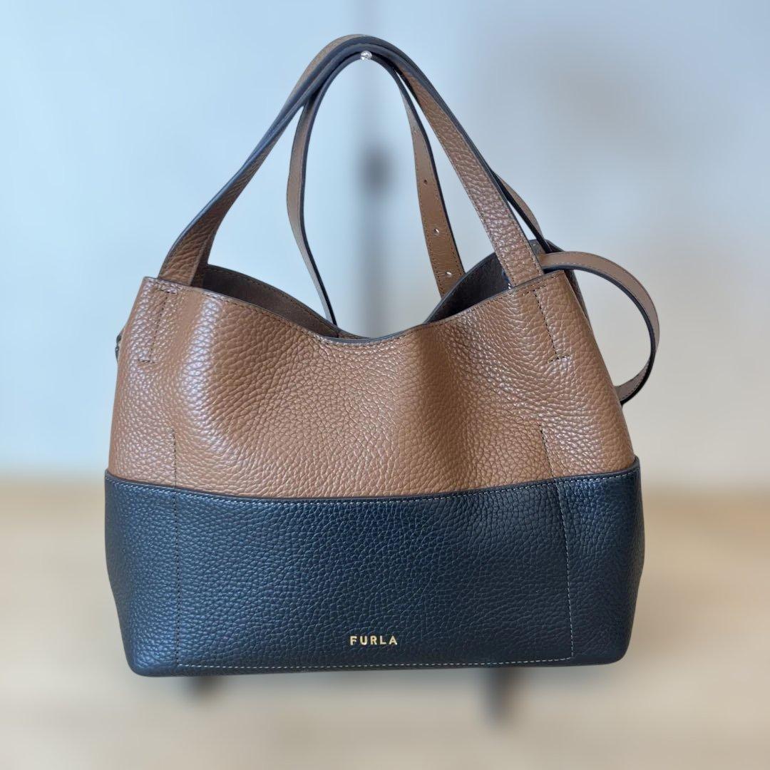 FURLA フルラ プリムラ ホーボー ツートン ショルダーバッグ 2WAY