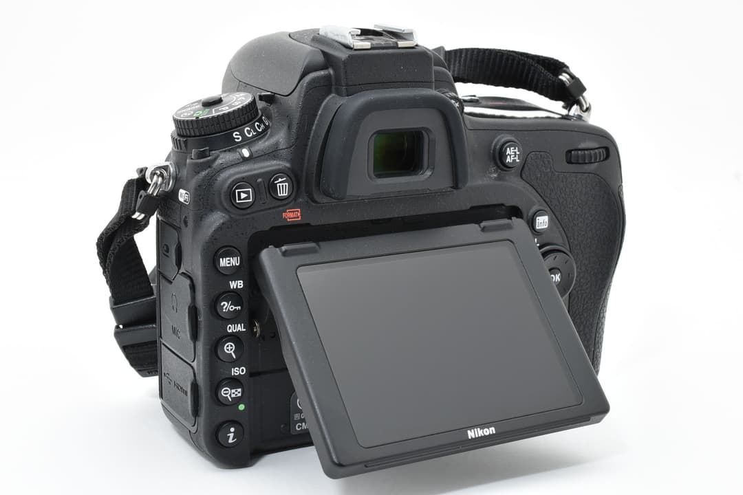 ■ほぼ新品■ ニコン D750 一眼レフカメラ #C630
