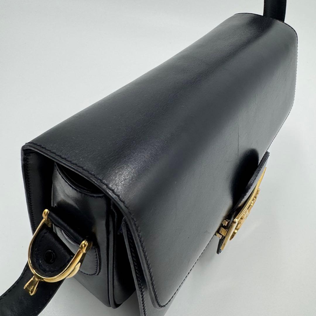 CELINE セリーヌ 馬車金具 カーフ レザー ショルダーバッグ 黒紺