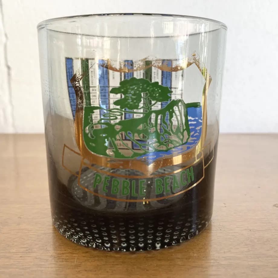 パブルビーチ　グラス