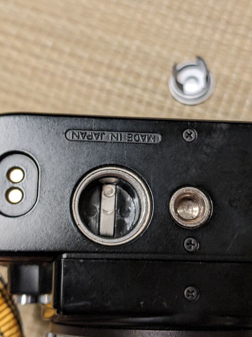 ⑦ニコン　Nikon EM 　一眼レフカメラ