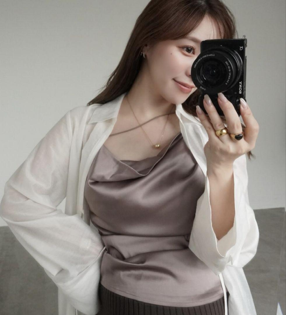 aimeine　エメイン　新品タグ付　カップインドレープサテンキャミソール　モカ