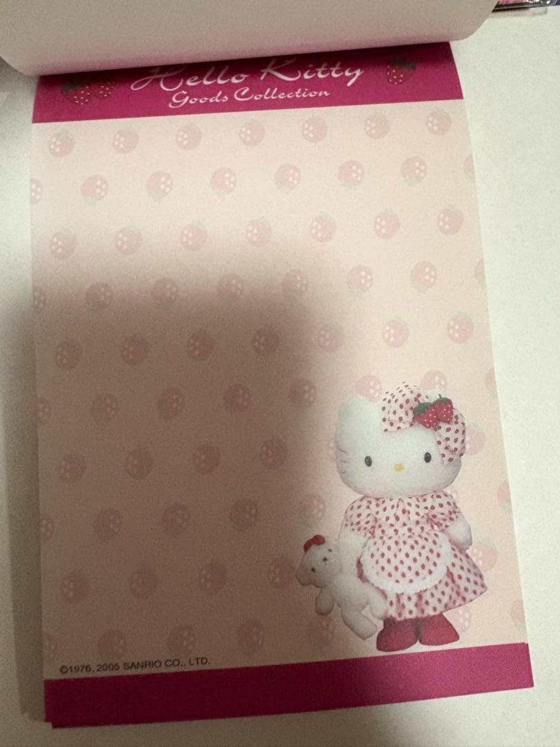 Hello Kitty Goods Collection メモ帳 人形 赤