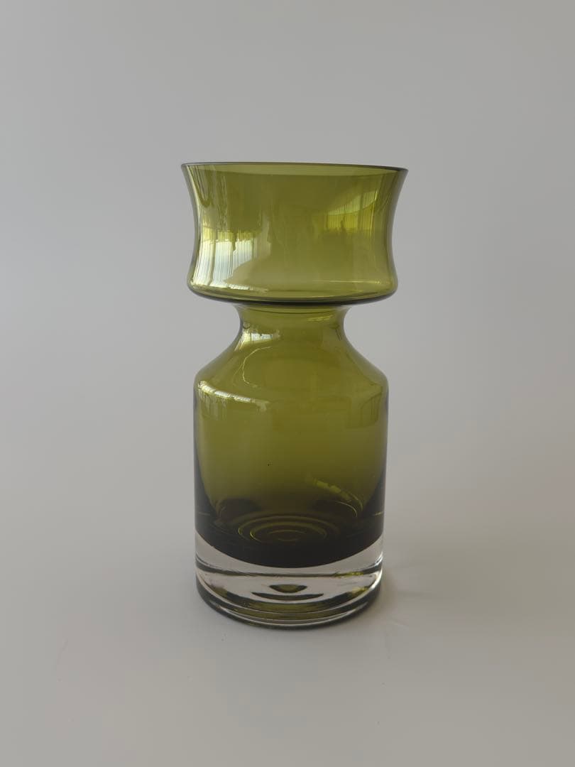 リーヒマエンラシ/タマラ・アラジン/Ruusi/花瓶