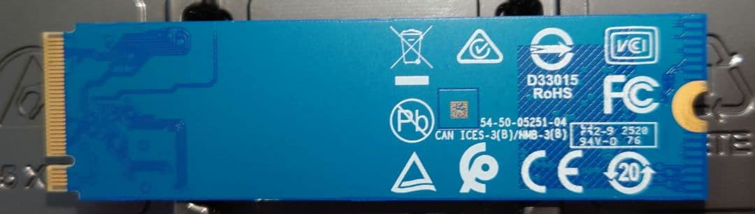 正常98% WD Blue SN550 1TB NVMe SSD