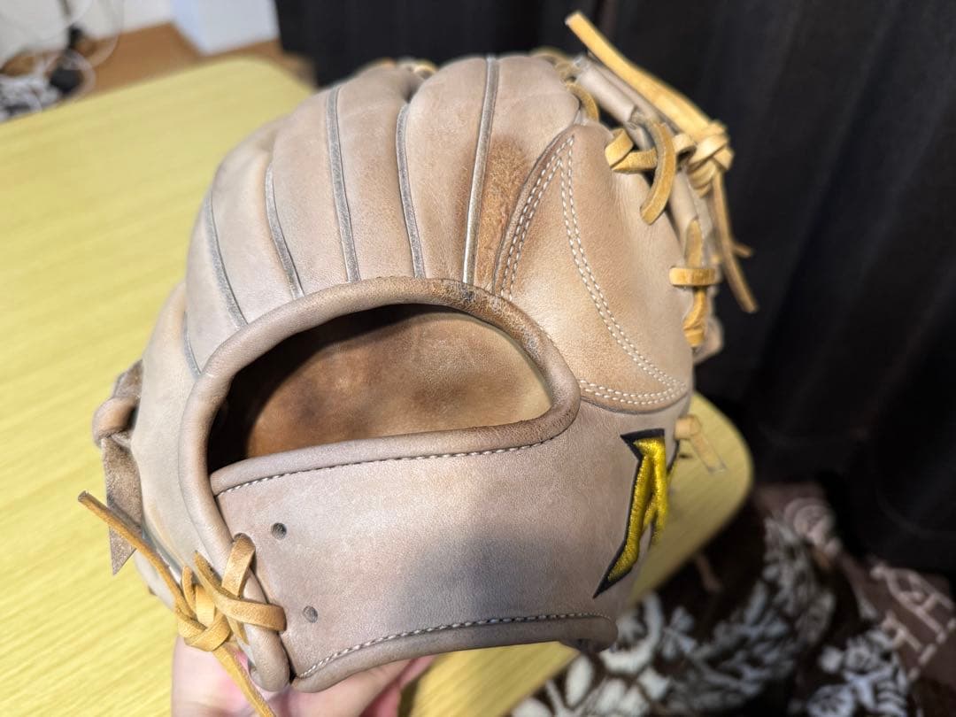 アトムズ　硬式用グラブ
