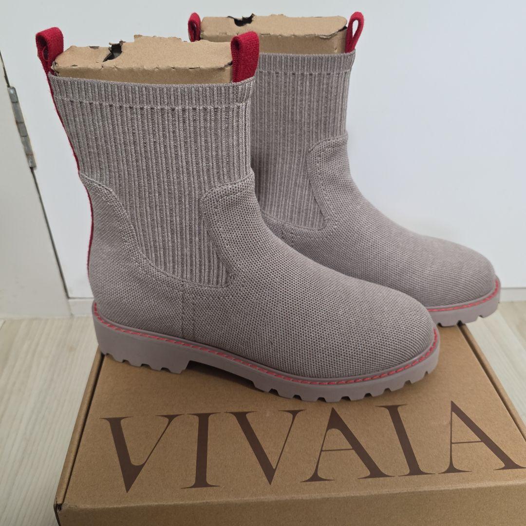 VIVAIA　Flora ラウンドトゥ 撥水加工 ラグソール アンクルブーツ