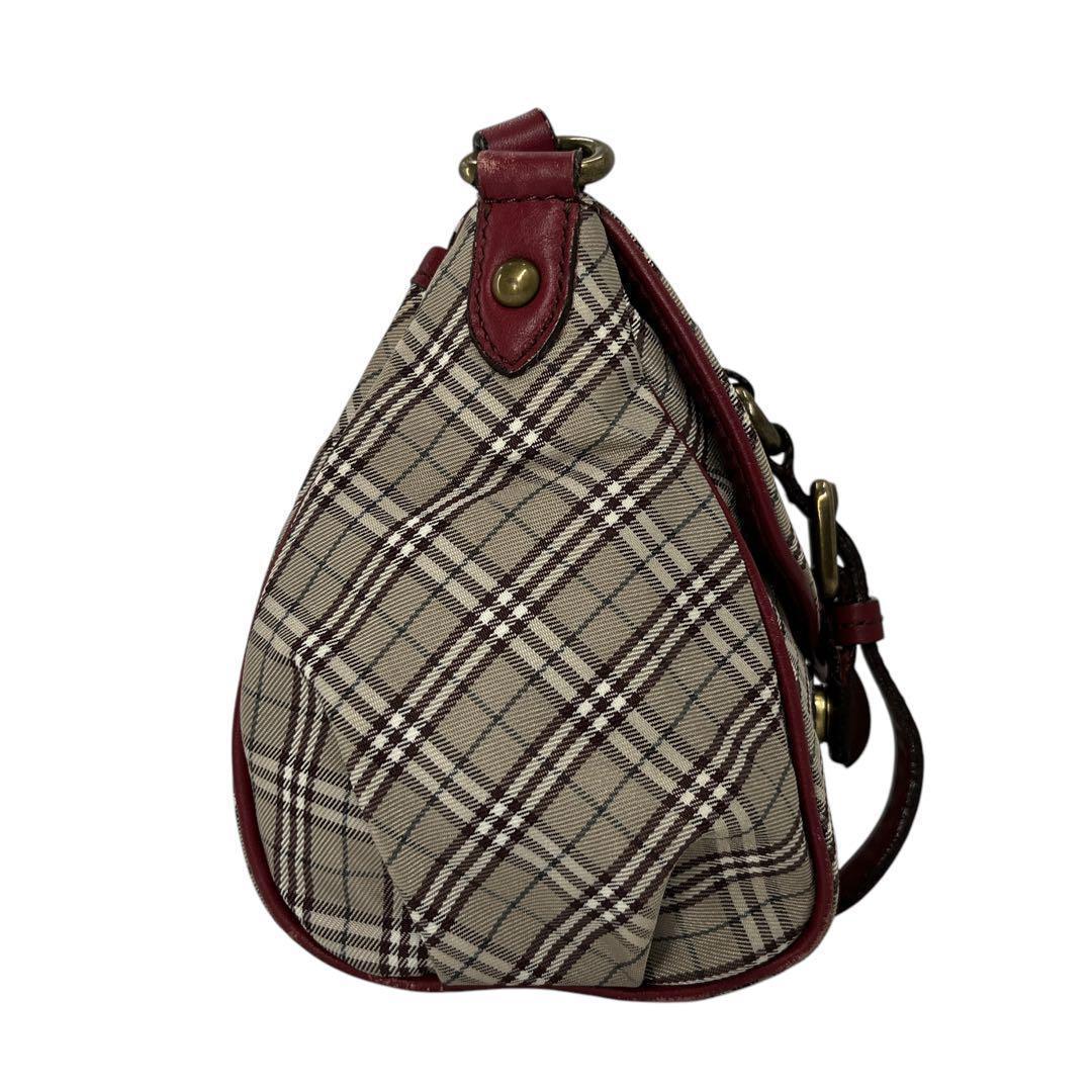 希少　バーバリーブルーレーベル　ノバチェック　ショルダーバッグ　ナイロン　レザー