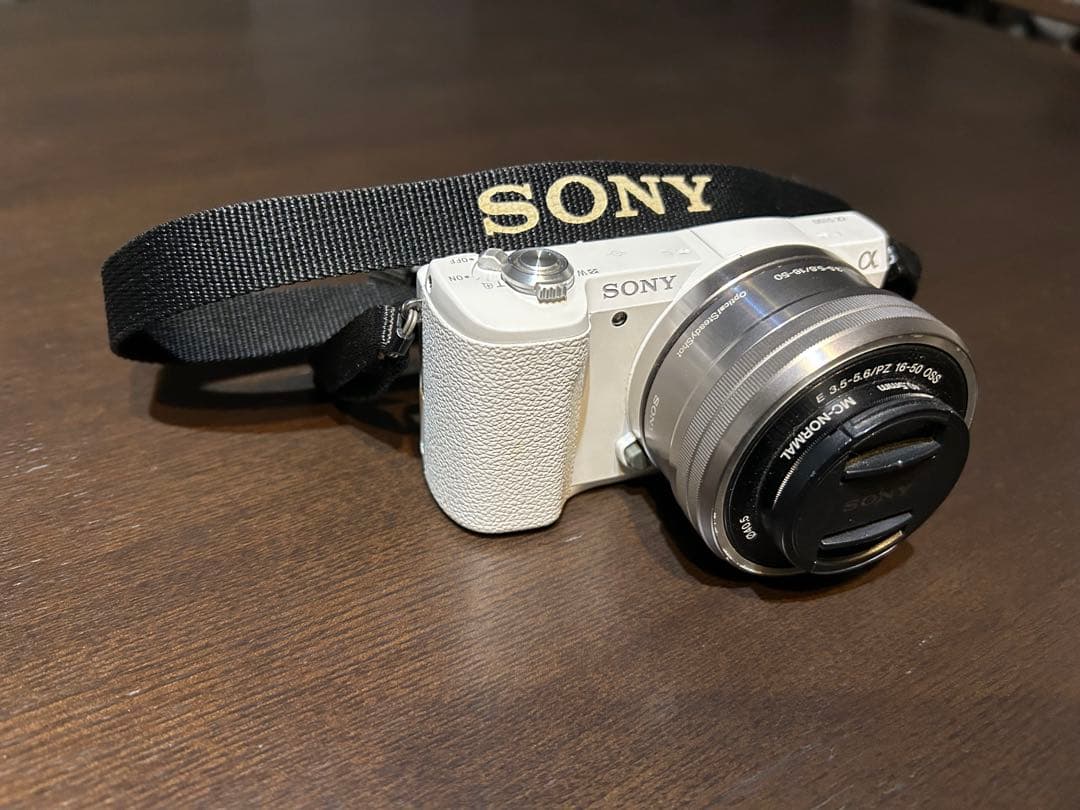 SONY α 5100 ミラーレス一眼カメラ
