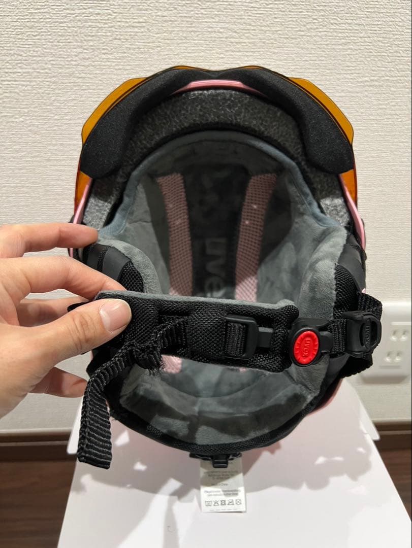 uvexヘルメット ピンク 水玉模様 ヘルメット