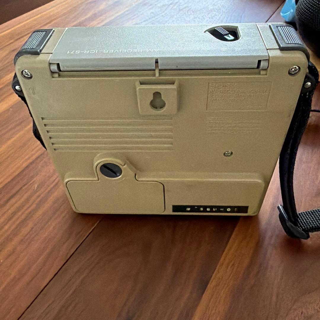 SONY ポータブルAMラジオ ICR-S71