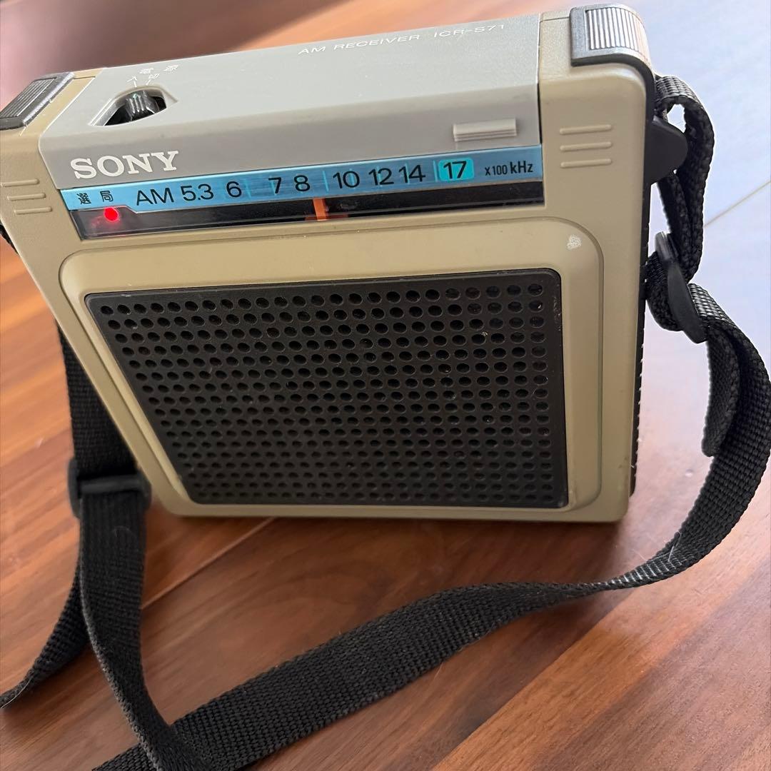 SONY ポータブルAMラジオ ICR-S71
