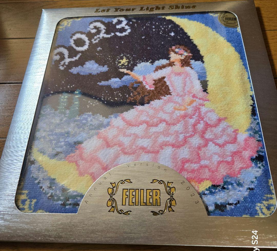 【未開封】フェイラー限定品ハンカチ 2022年～2025年　4枚セット