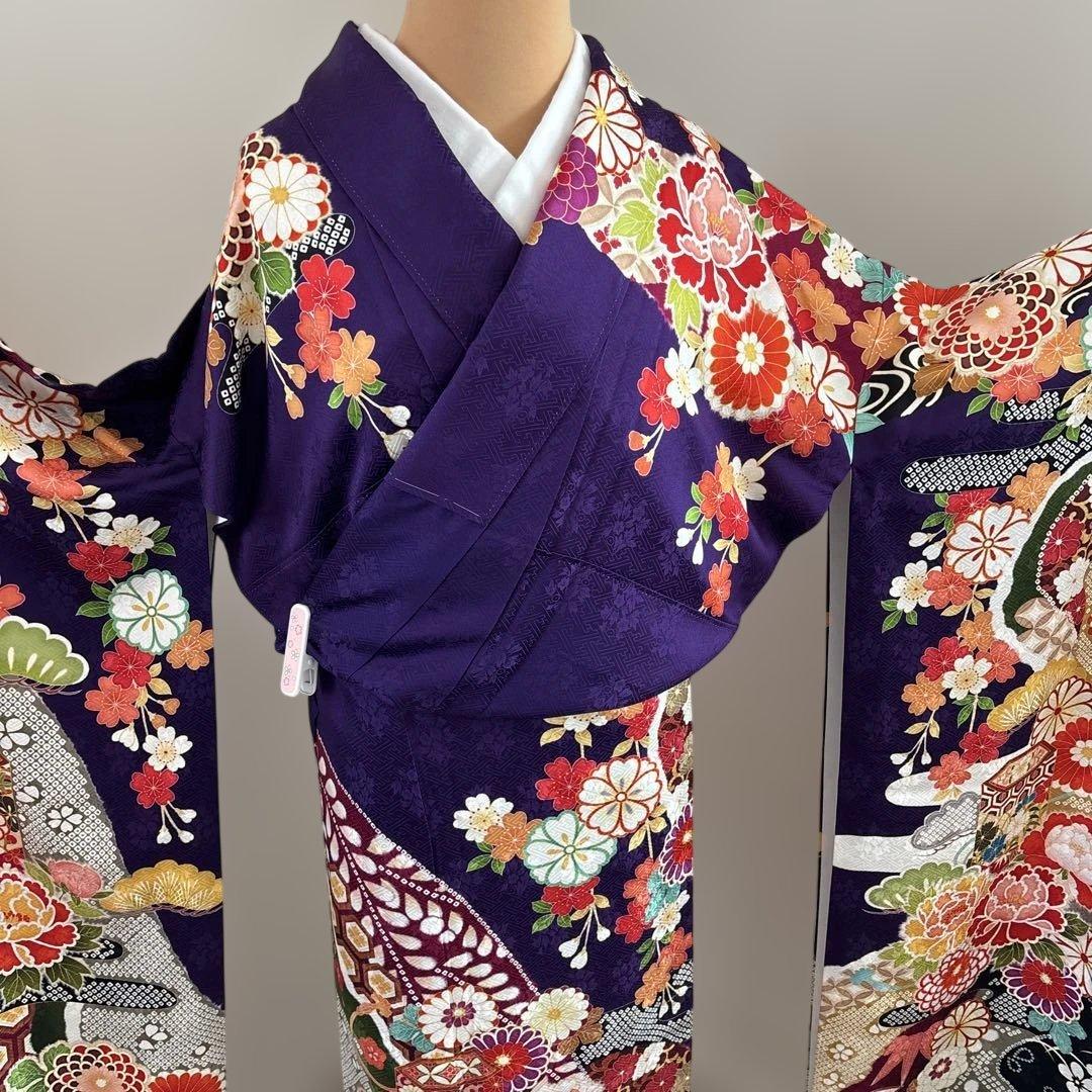 未使用品　正絹振袖フルセット　古典柄　華やかな花柄　成人式に