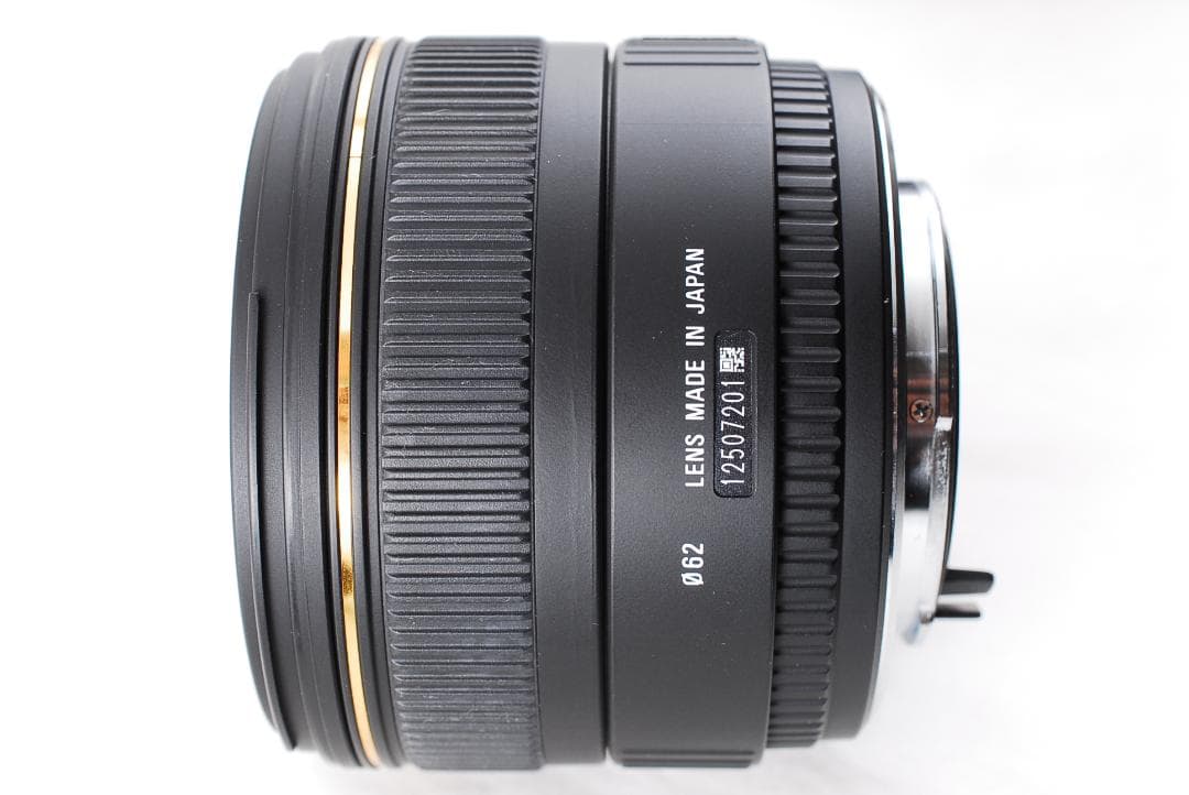 シグマ SIGMA 30mm F1.4 EX DC Pentax K