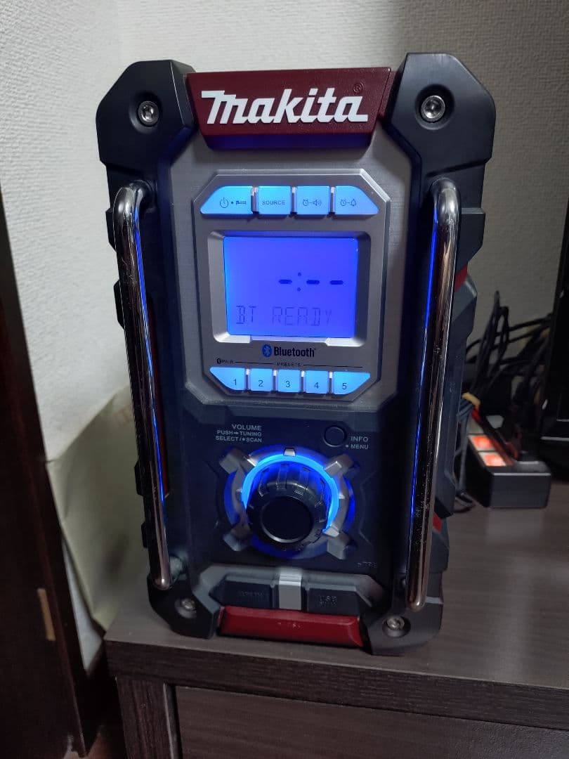 マキタ、ポータブルBluetoothラジオ