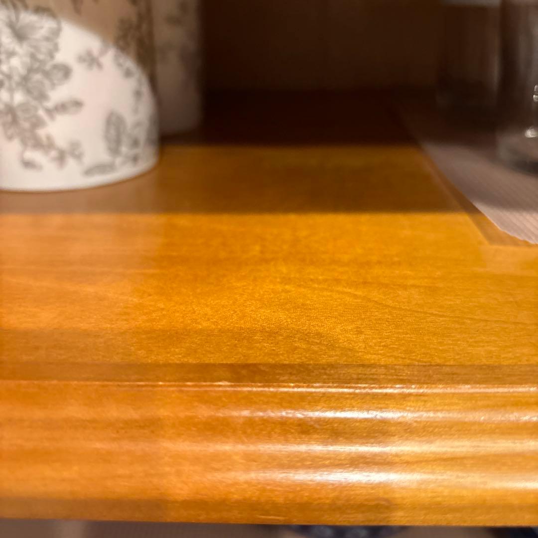 としちゃん ダニエル製木製ブラウンディスプレイキャビネット、食器棚