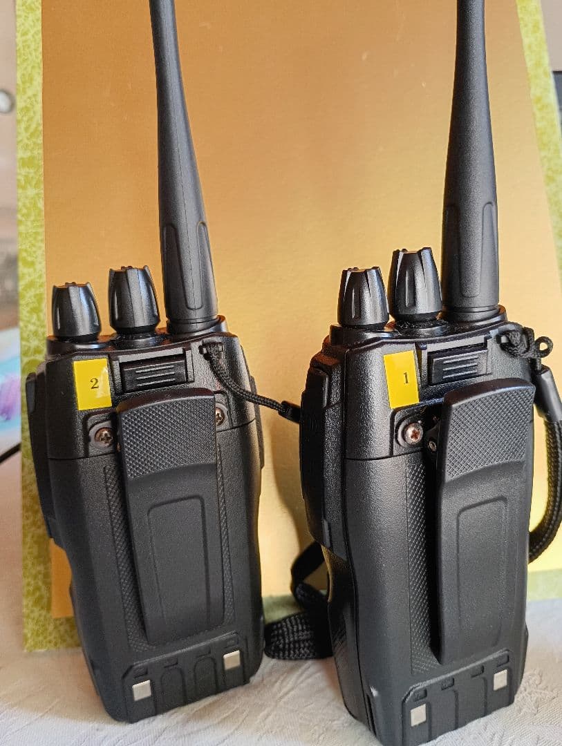 全て揃ってすぐ使える長距離 トランシーバー 4台セット