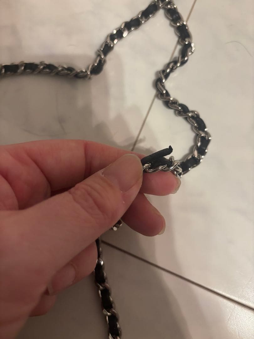 CHANEL チェーンウォレット　シルバー金具　難あり