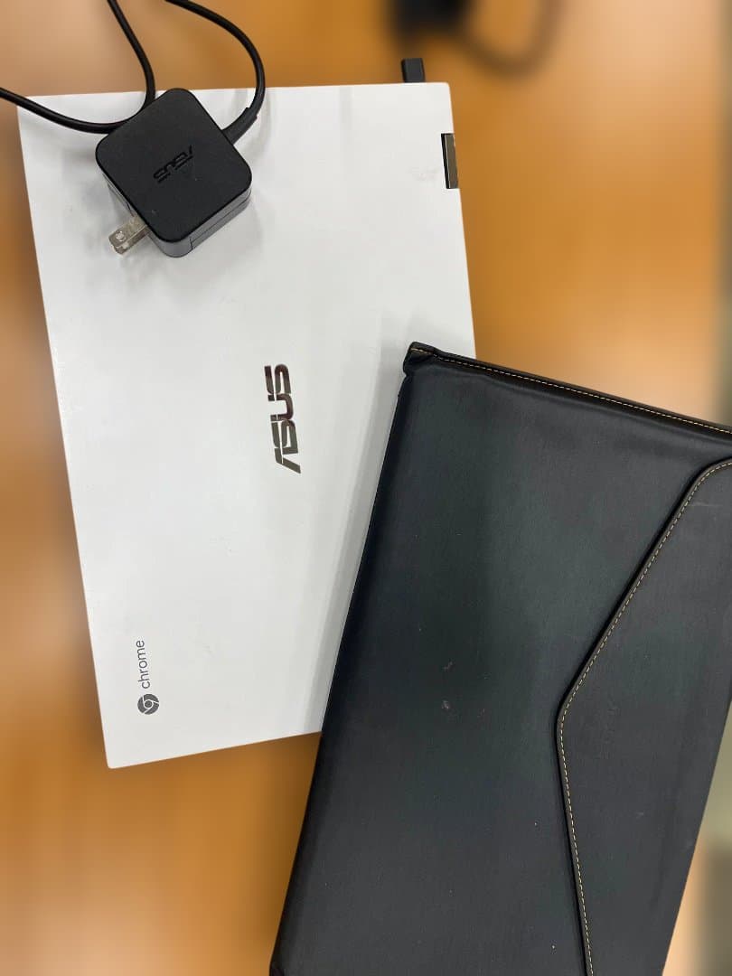 ASUS Chromebook 2-in-1 シルバー C436F