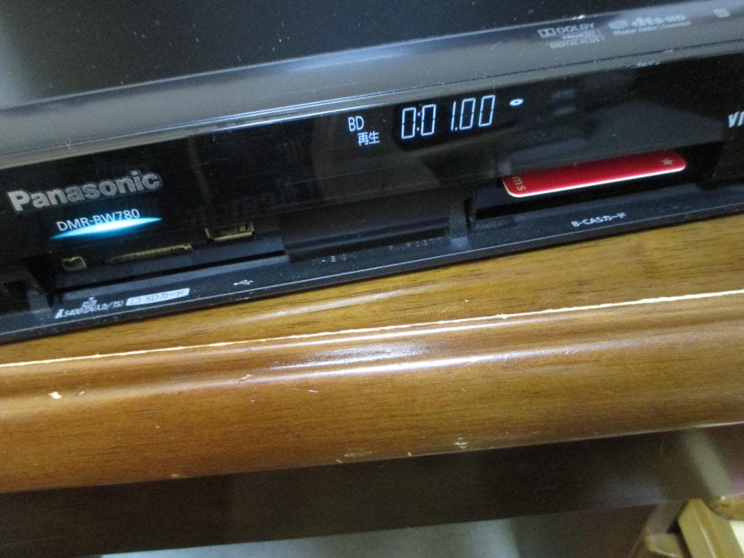 動作良好☆Panasonic ブルーレイディレコーダー750GB 2番組同時録画