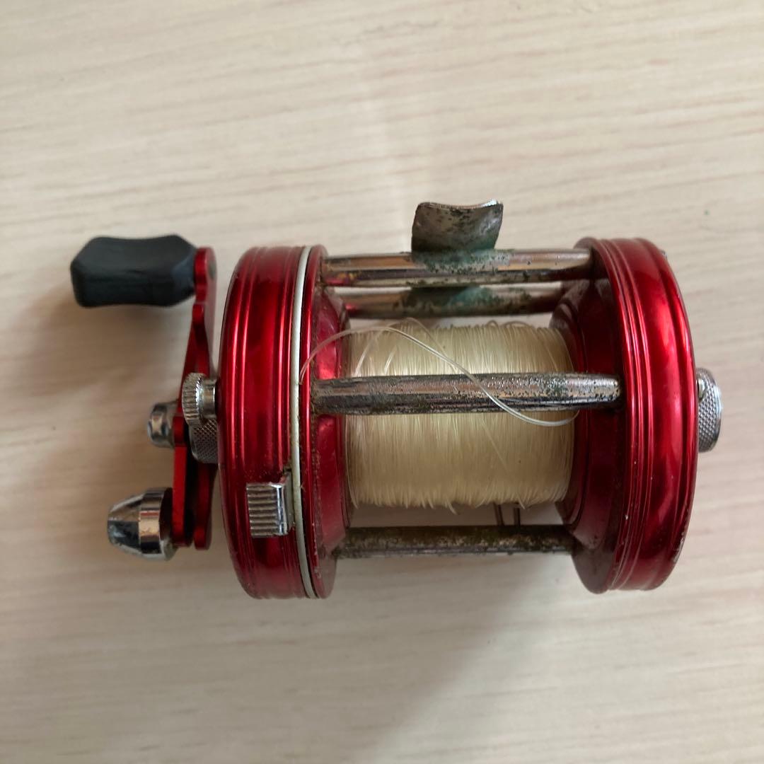 アブガルシア アンバサダー 6000 ヴィンテージ　リール　赤　レトロ