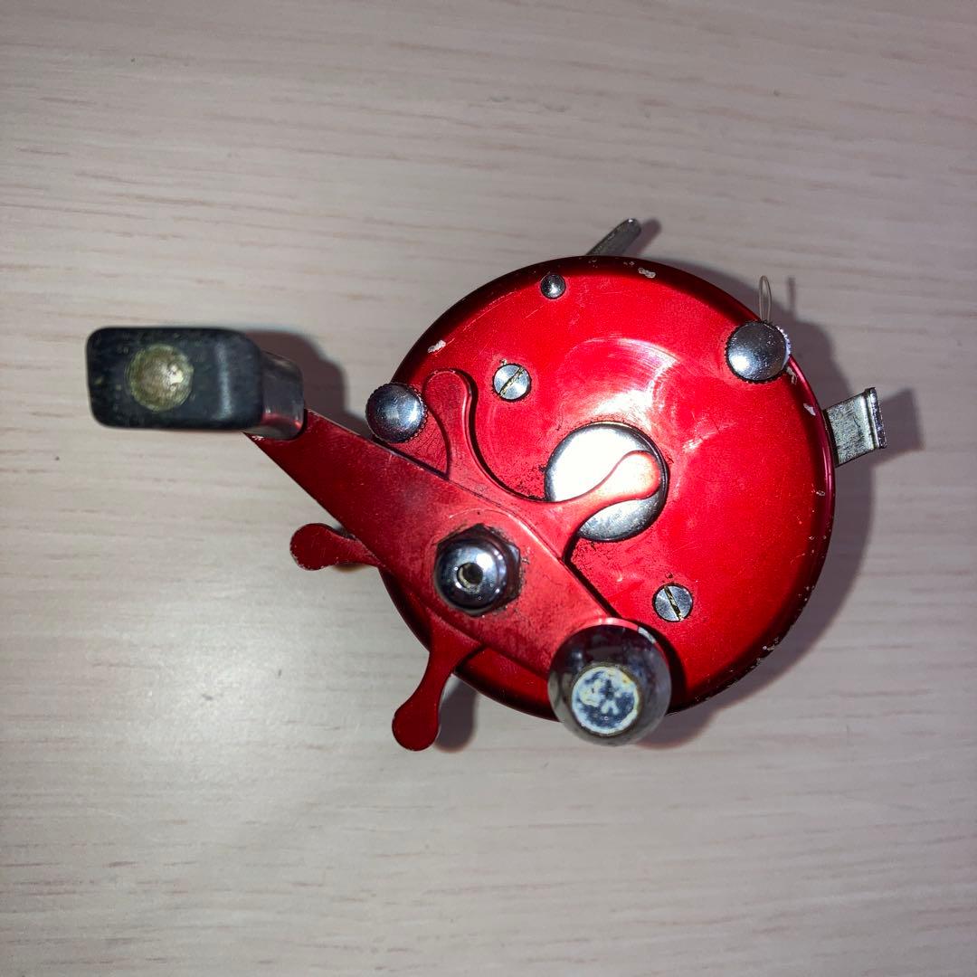 アブガルシア アンバサダー 6000 ヴィンテージ　リール　赤　レトロ