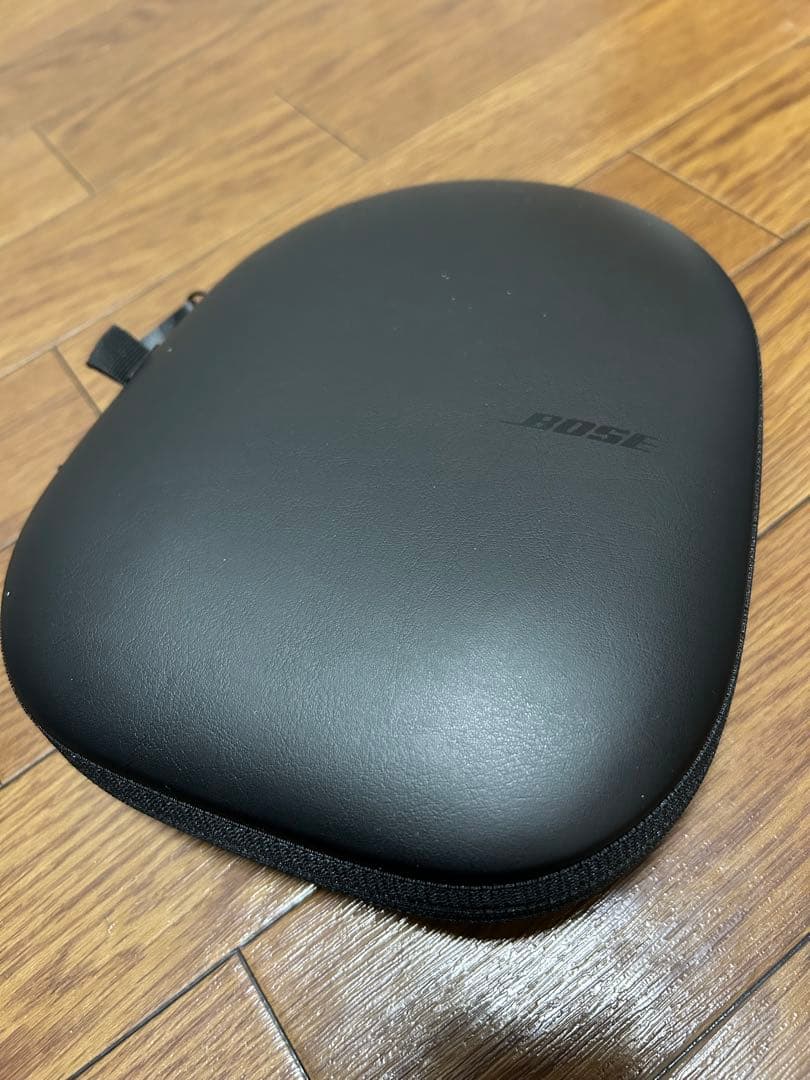 Bose ワイヤレスヘッドホン ブラック　NC700