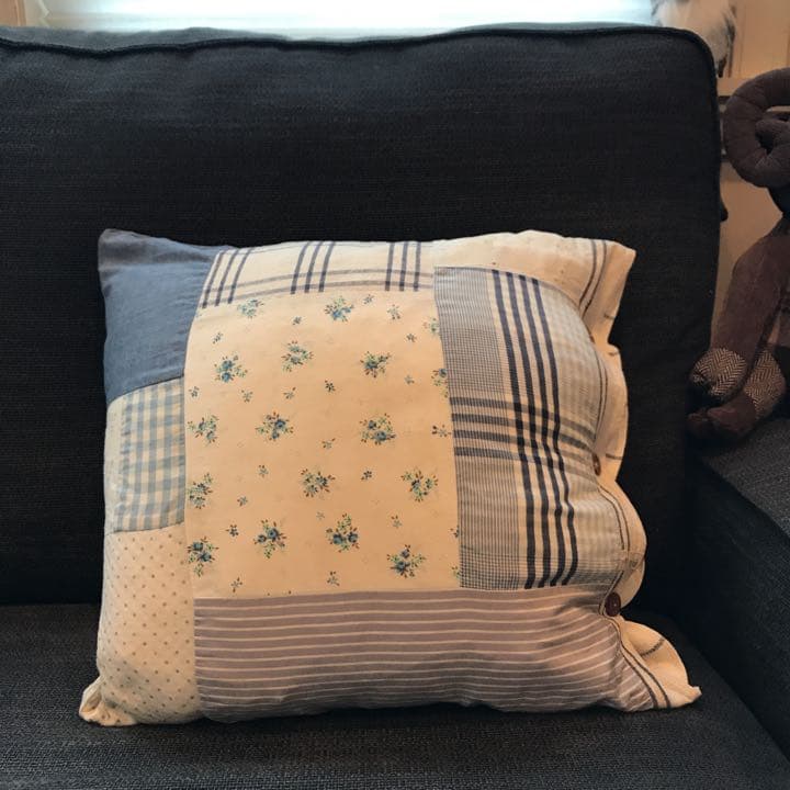 お値下げ❣️パッチワークのクッションカバー  3枚組