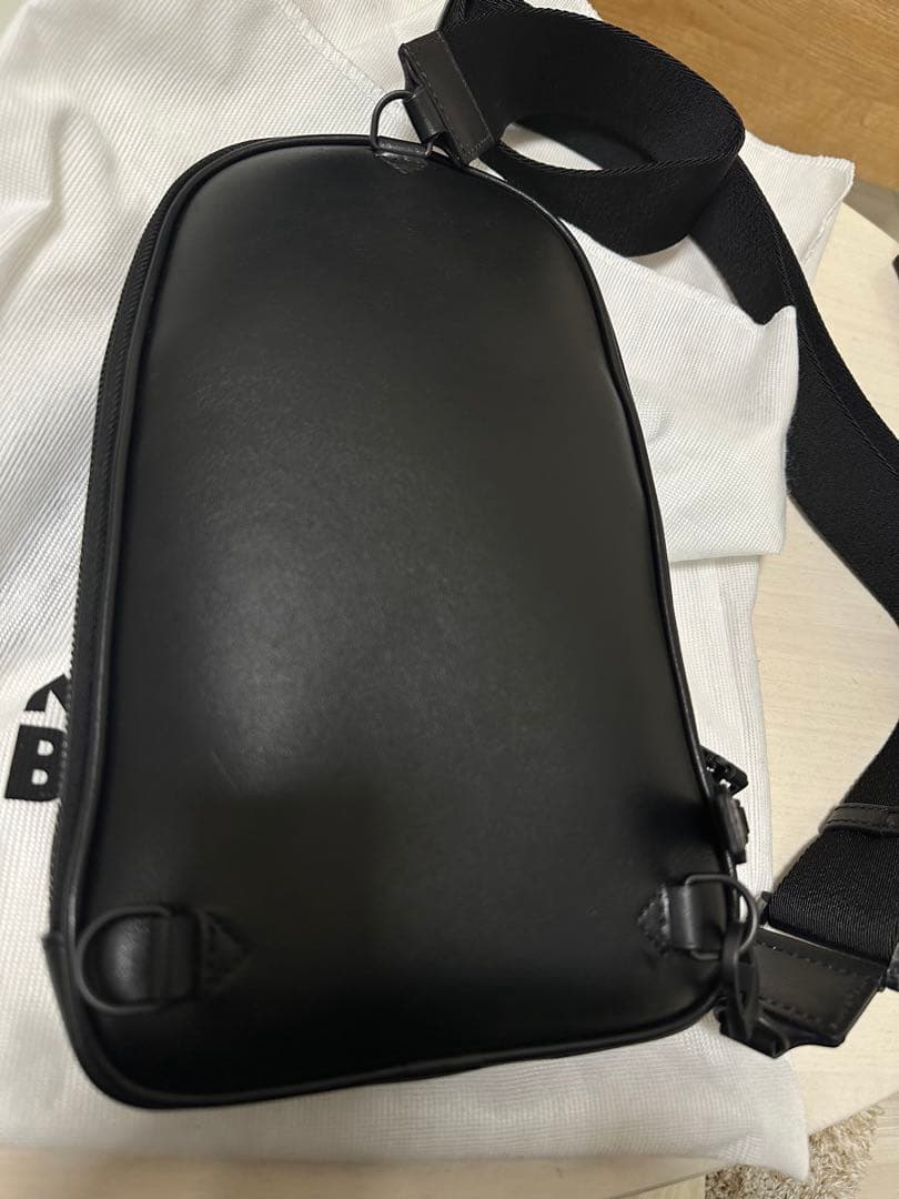 新品未使用/美品　Mont Blanc ショルダーバッグ　スリングバッグ