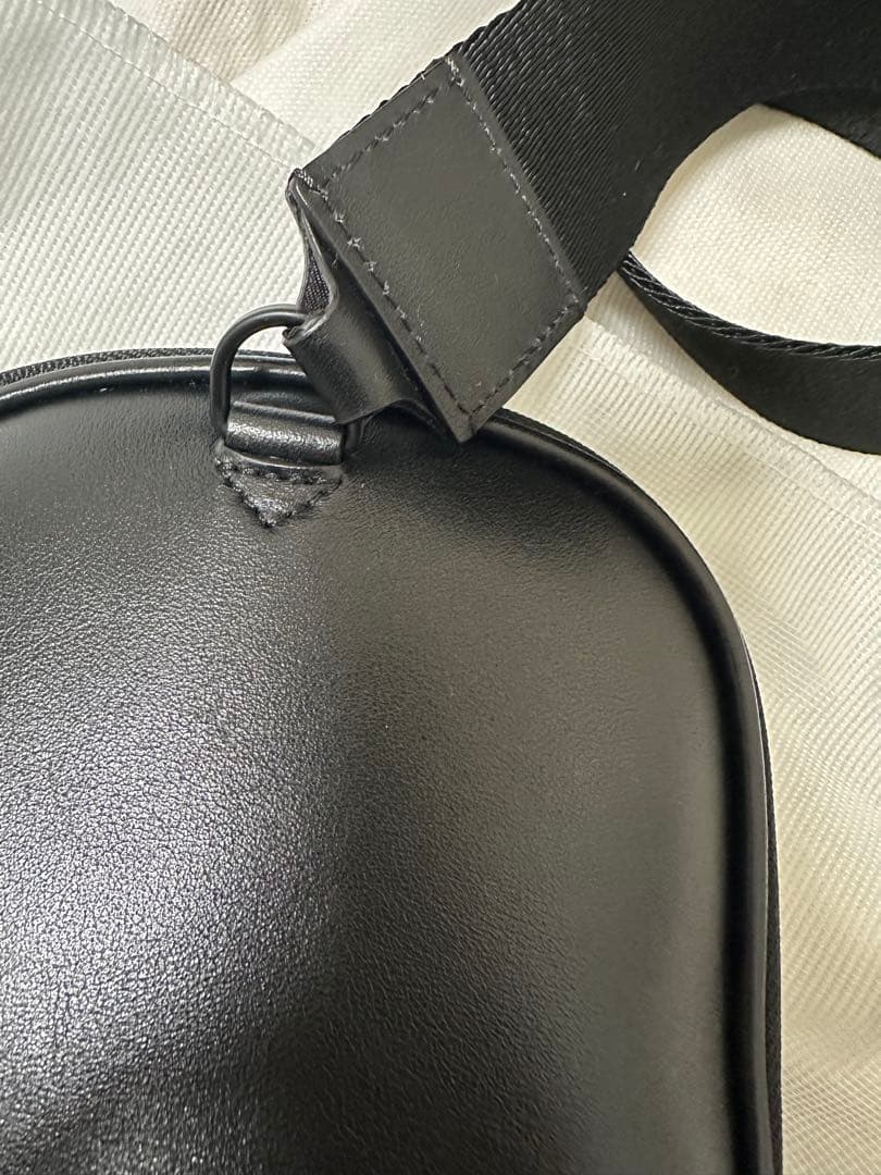 新品未使用/美品　Mont Blanc ショルダーバッグ　スリングバッグ