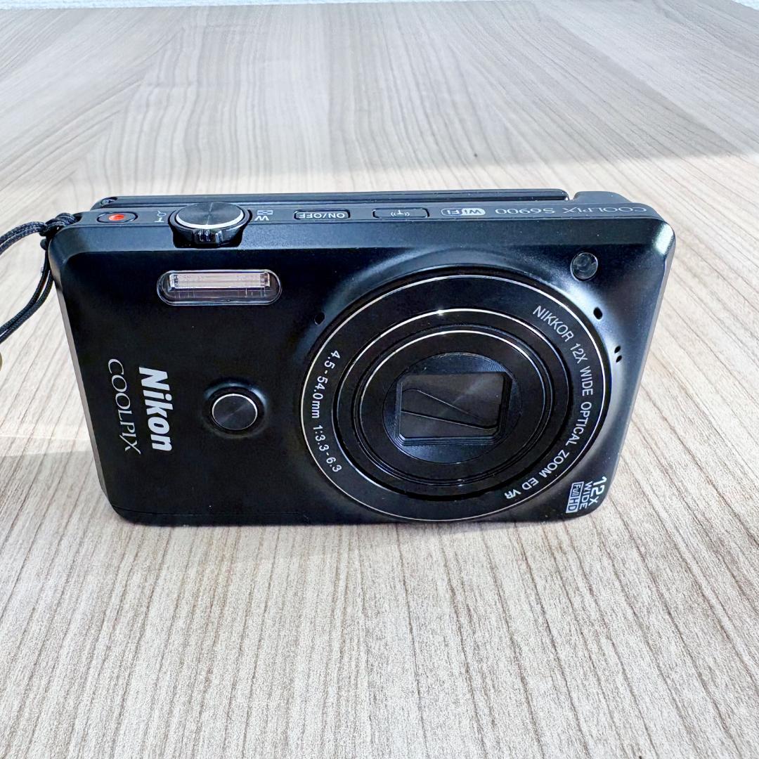 完動品 Nikon COOLPIX S6900 ブラック 箱付き
